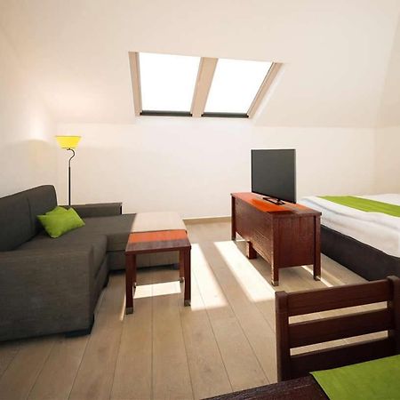 Mattone Aparthotel Lanzenkirchen Extérieur photo